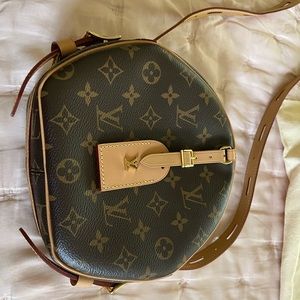 Louis Vuitton Cross Body